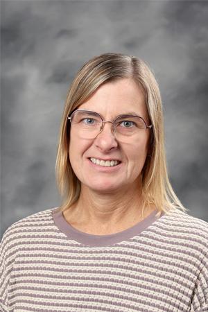 Image of Jennifer Eads