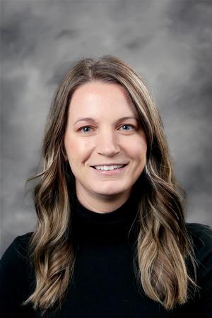 Image of Elyse Jadczak