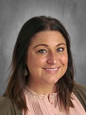 Image of Sarah McKnight